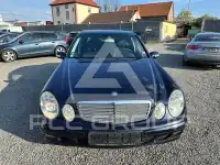 2005 Mercedes Benz E 220