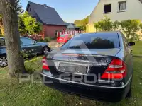 2005 Mercedes Benz E 220