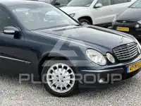2005 Mercedes Benz E 220