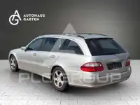 2005 Mercedes Benz E 220