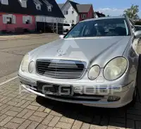 2005 Mercedes Benz E 220