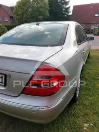2005 Mercedes Benz E 240