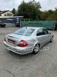 2005 Mercedes Benz E 240