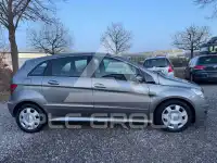 2005 Mercedes Benz B 180