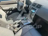 2005 Volvo V50