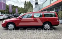2005 Volvo V70