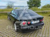 2005 Lexus IS200