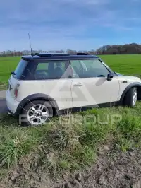 2005 Mini COOPER