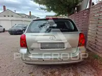 2005 Toyota Avensis