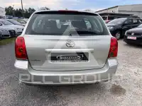 2005 Toyota Avensis