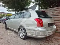 2005 Toyota Avensis