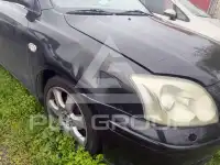2005 Toyota Avensis