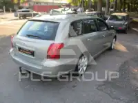 2005 Toyota Avensis
