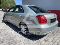 2005 Toyota Avensis