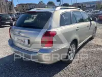 2005 Toyota Avensis