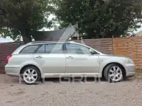 2005 Toyota Avensis