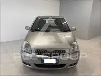 2005 Toyota YARIS