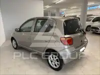 2005 Toyota YARIS
