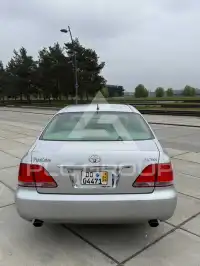 2005 Toyota Crown