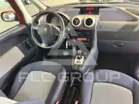 2005 Peugeot 1007