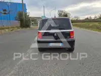 2005 Peugeot 1007
