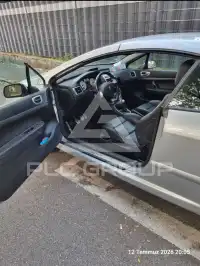 2005 Peugeot 307
