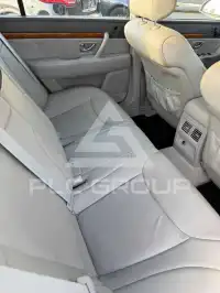 2005 KIA Opirus