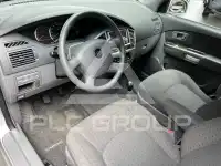 2005 KIA Carens