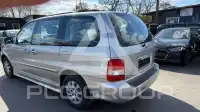 2005 KIA Carnival