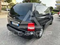 2005 KIA Carnival