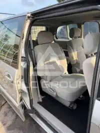 2005 KIA Carnival