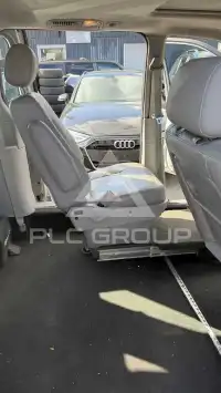 2005 KIA Carnival