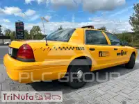 2005 Ford CROWN