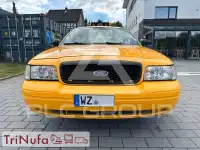 2005 Ford CROWN