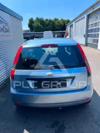 2005 Ford FIESTA