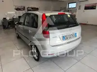 2005 Ford FIESTA