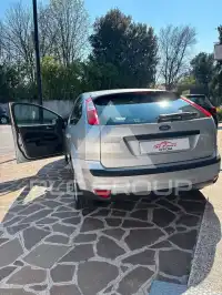 2005 Ford FOCUS