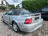 2005 Ford MUSTANG