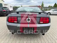 2005 Ford MUSTANG