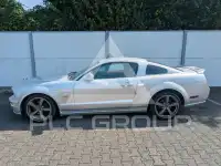 2005 Ford MUSTANG