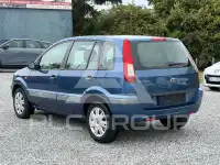 2005 Ford FUSION