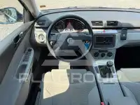 2005 Volkswagen Passat