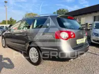 2005 Volkswagen Passat