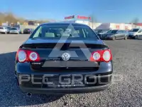 2005 Volkswagen Passat