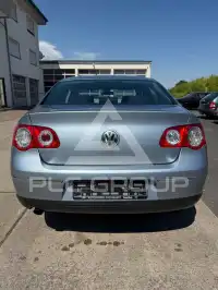 2005 Volkswagen Passat