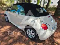 2005 Volkswagen BEETLE