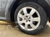 2005 Volkswagen BEETLE