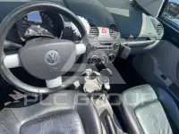 2005 Volkswagen BEETLE