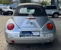 2005 Volkswagen BEETLE