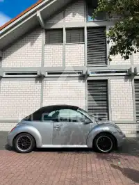 2005 Volkswagen BEETLE